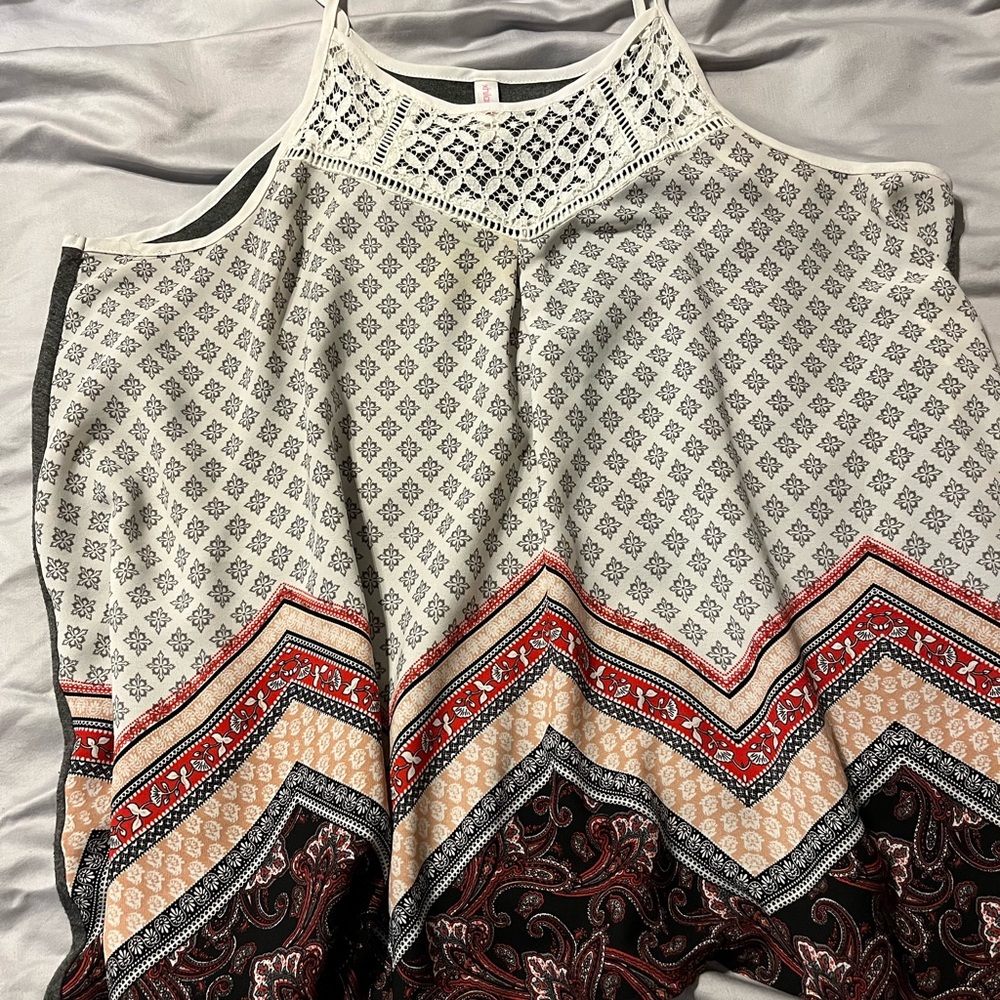 XL spaghetti tank